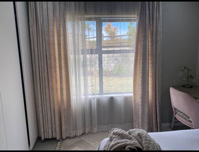 3 BEDROOM TOWNHOUSE TO LET IN PALM LAKES ESTATE